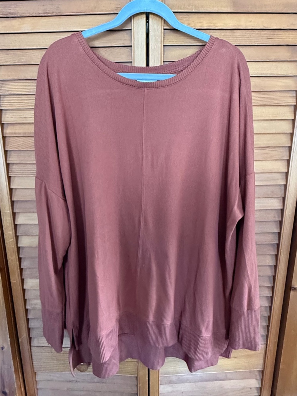 Time & Tru Brown Tunic Sweater